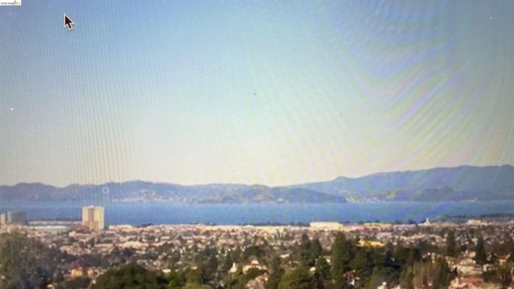 135 Alta Road Oakland CA 94618