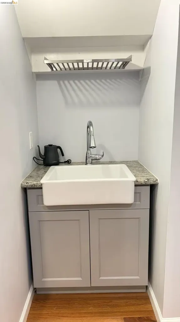 135 Alta Road Oakland CA 94618
