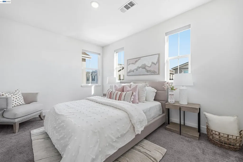 37645 Bay Crest Road Newark CA 94560