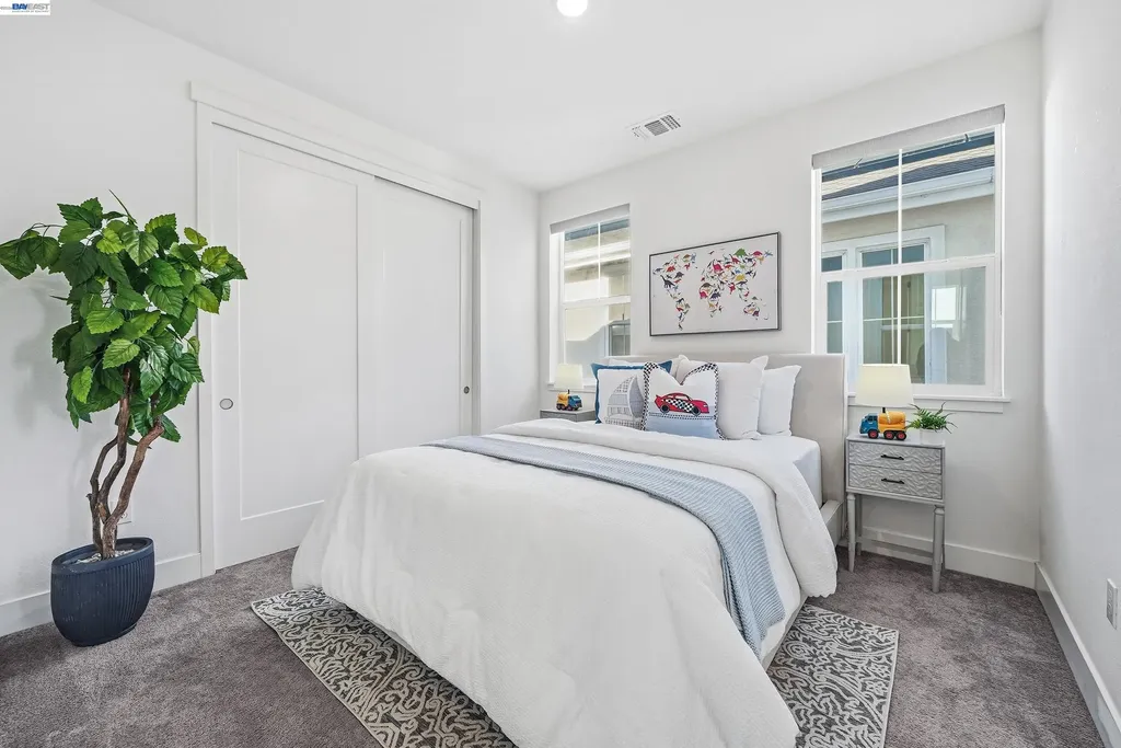 37645 Bay Crest Road Newark CA 94560