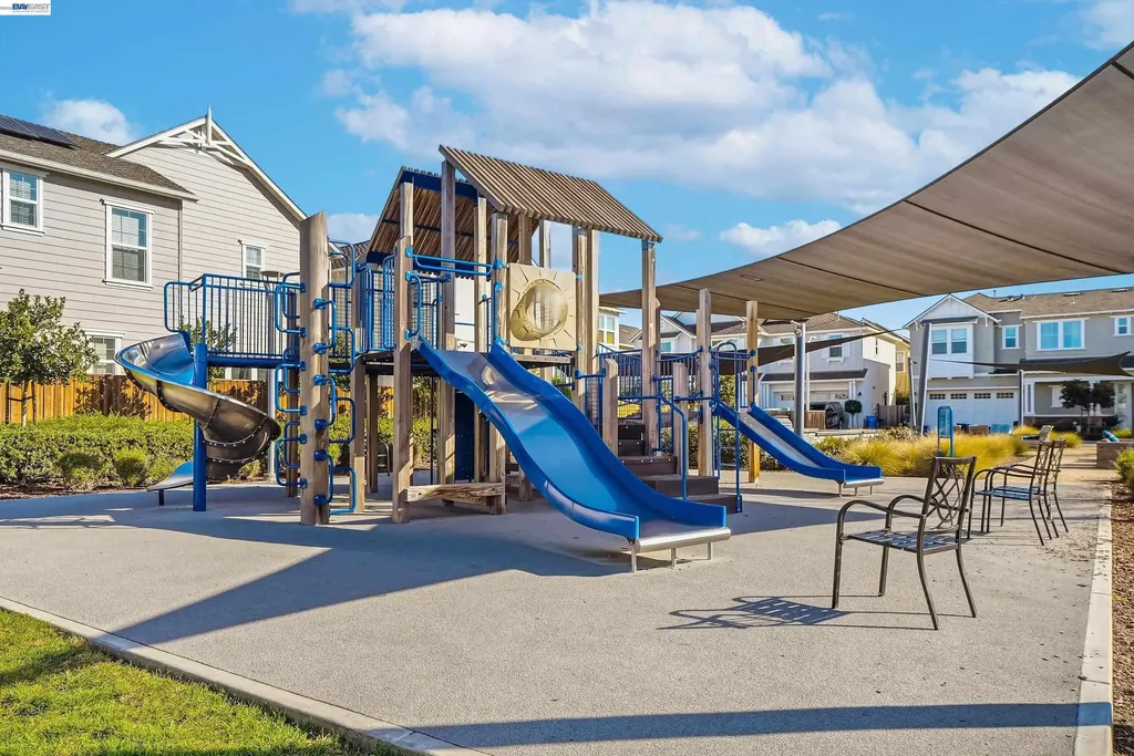 37645 Bay Crest Road Newark CA 94560