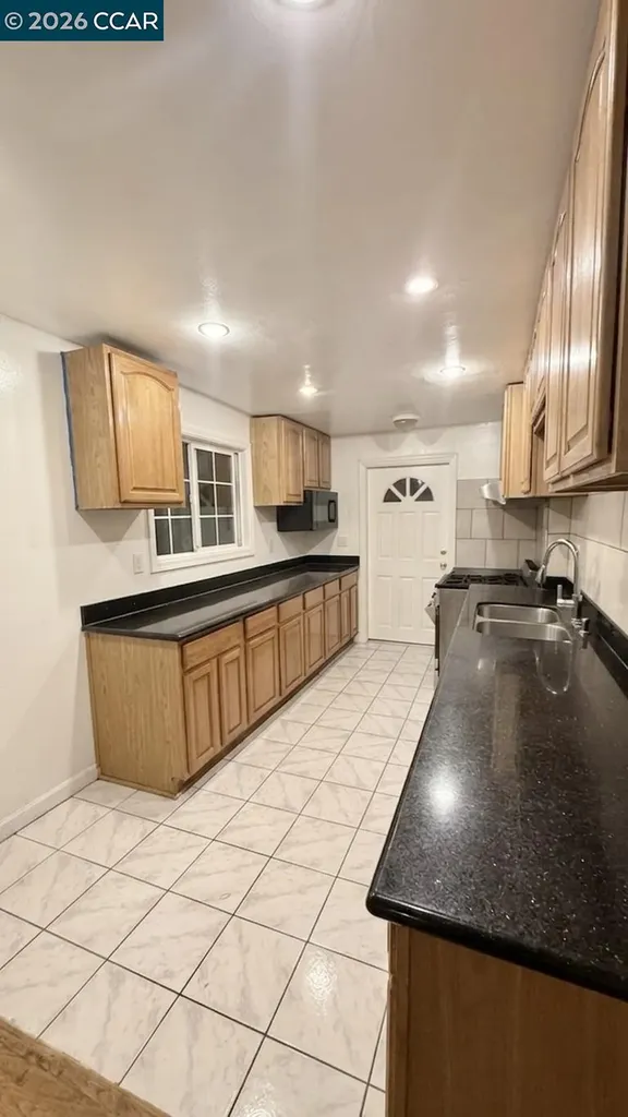 411 Vienna Street San Francisco CA 94112
