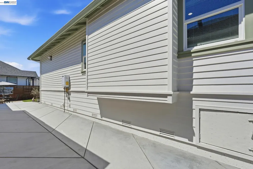 5605 16th Street Oakland CA 94621
