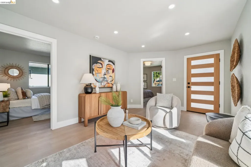 3223 Courtland Avenue Oakland CA 94619