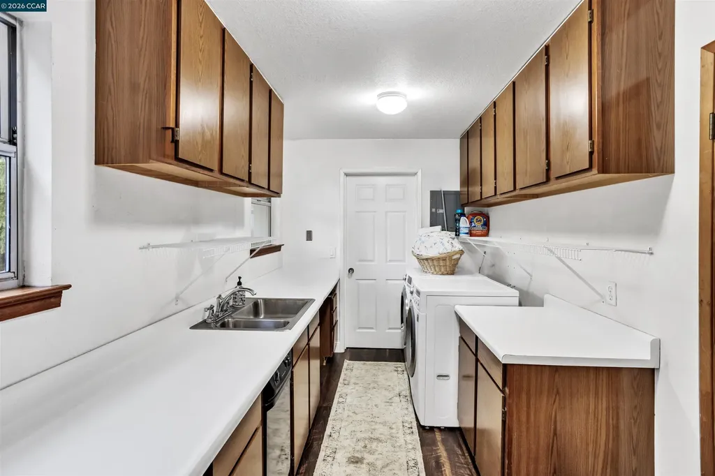 5260 A Sunset Drive El Sobrante CA 94803