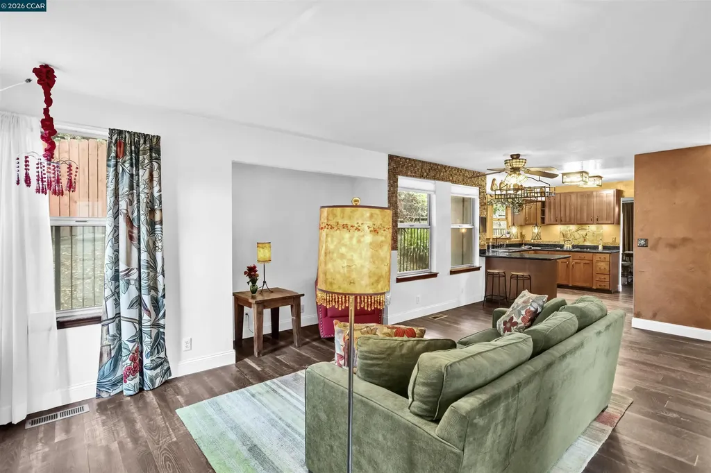 5260 A Sunset Drive El Sobrante CA 94803