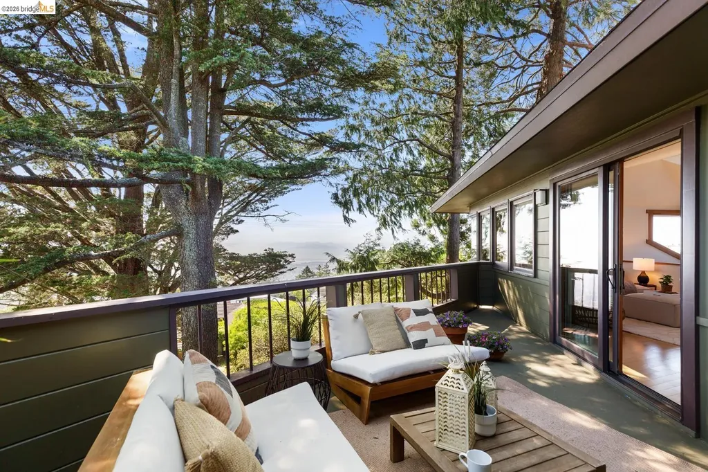 1085 Creston Road Berkeley CA 94708