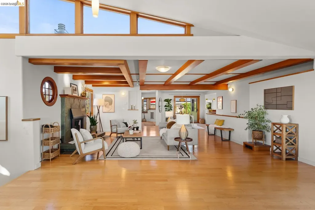 1085 Creston Road Berkeley CA 94708