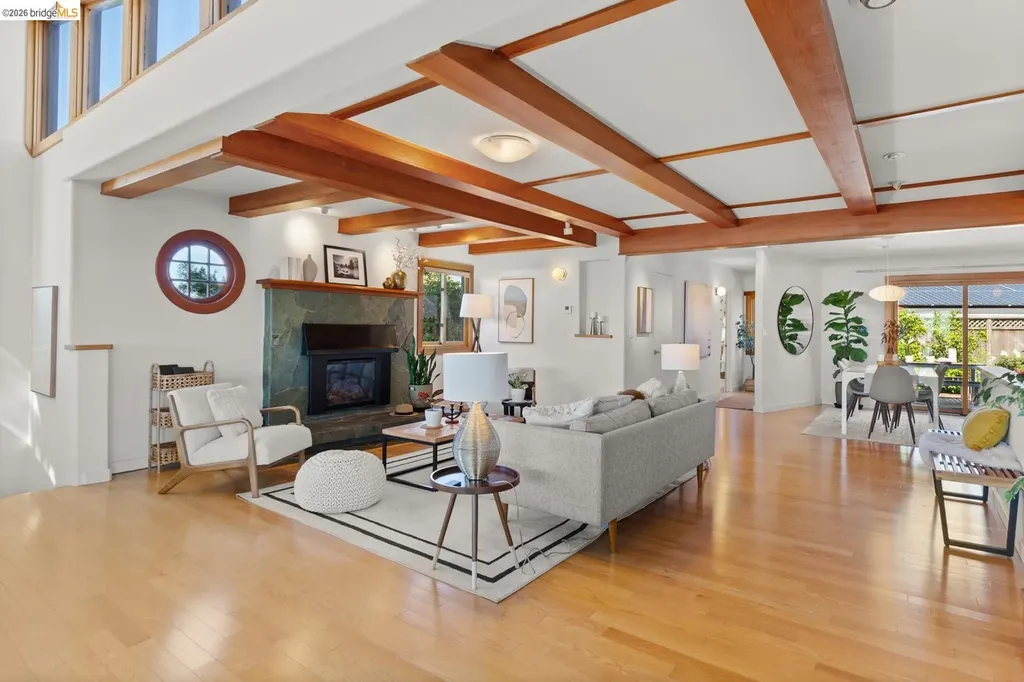 1085 Creston Road Berkeley CA 94708