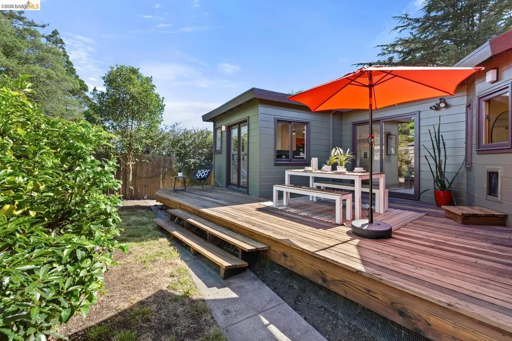 1085 Creston Road Berkeley CA 94708