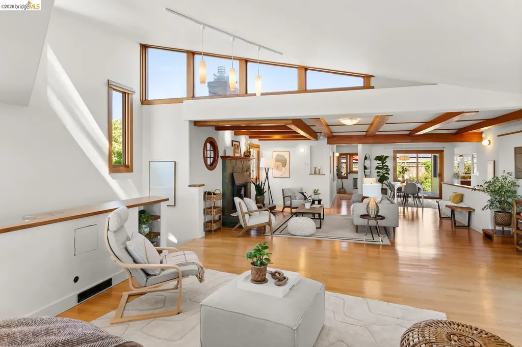 1085 Creston Road Berkeley CA 94708