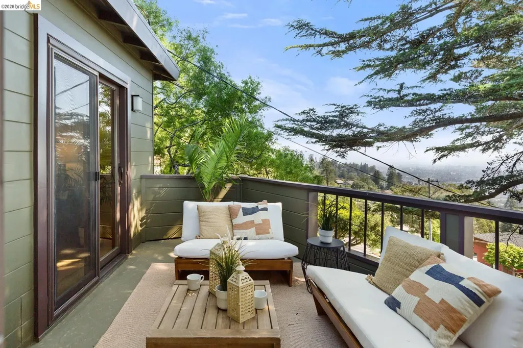 1085 Creston Road Berkeley CA 94708