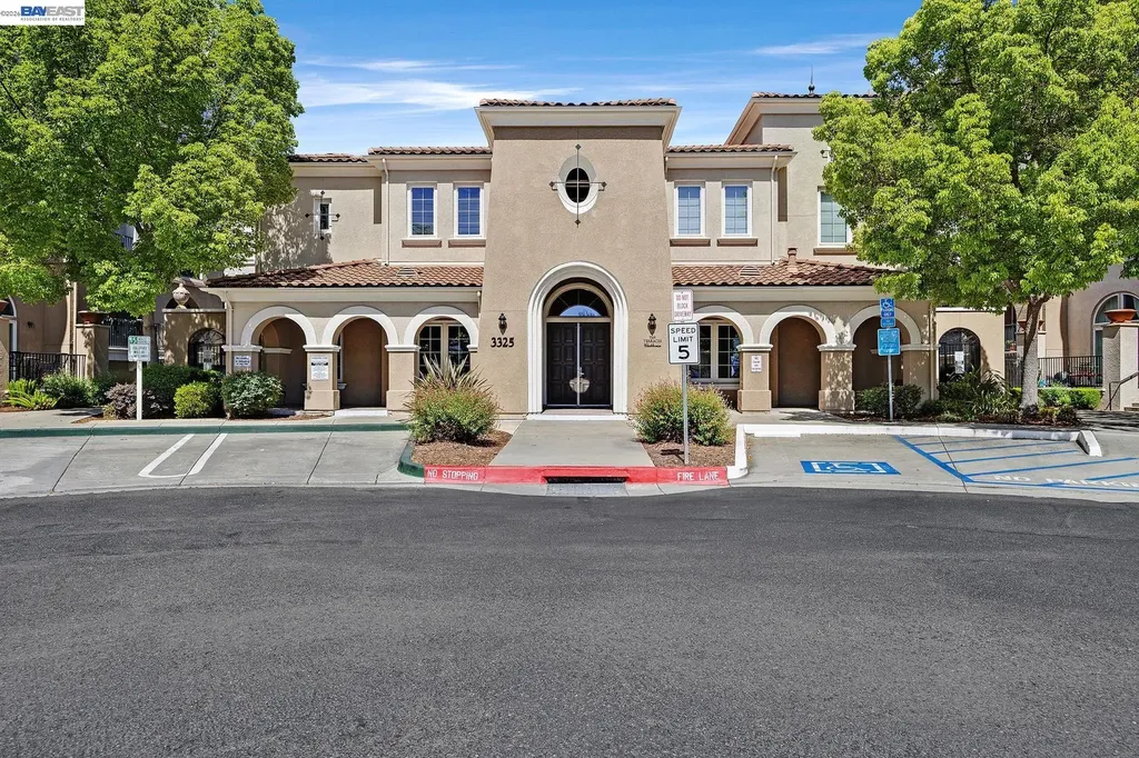 3275 Dublin Boulevard Dublin CA 94568