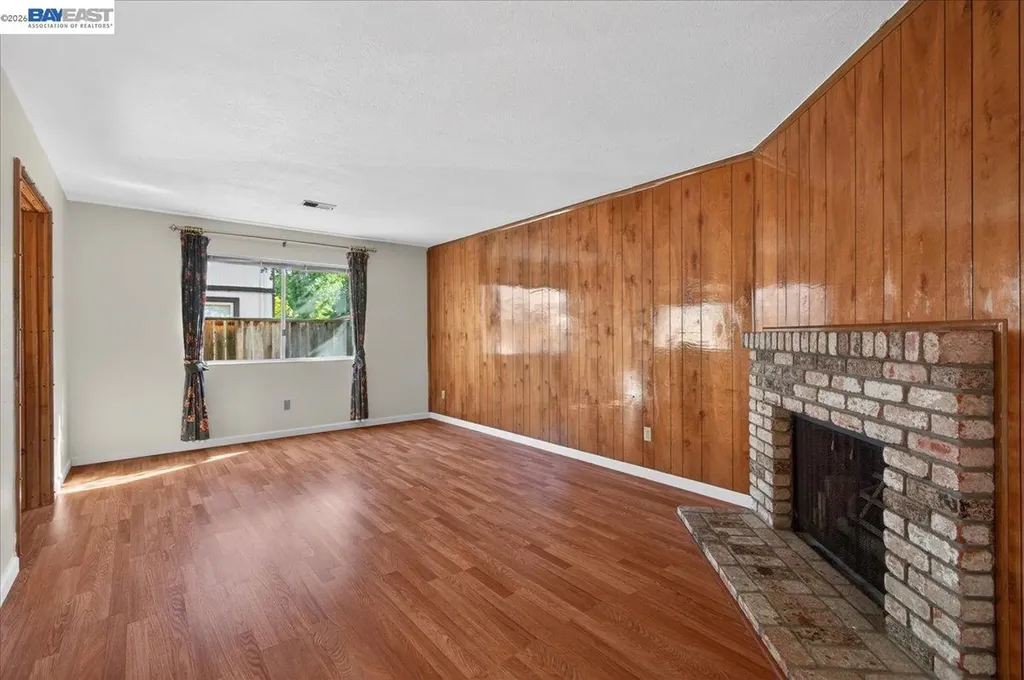 8373 Locust Place Dublin CA 94568