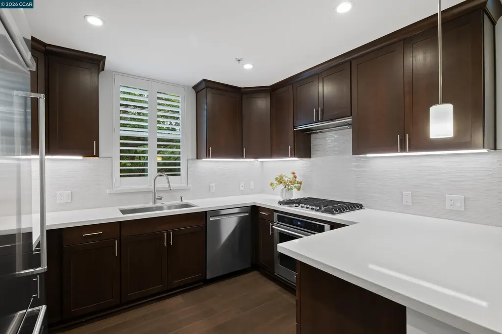 1000 Dewing Avenue Lafayette CA 94549