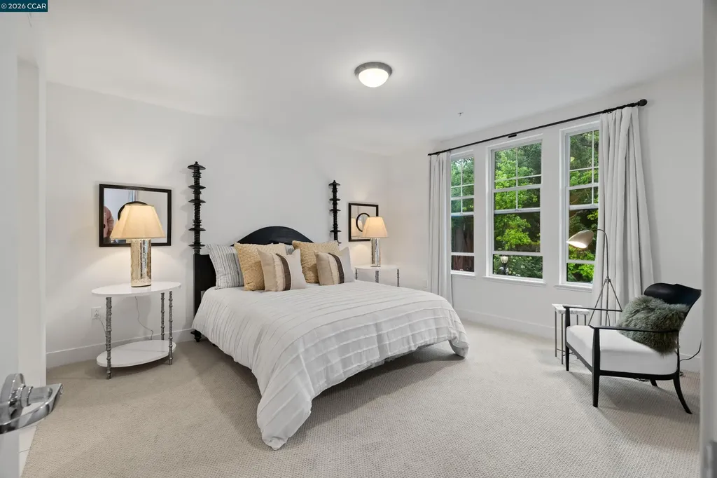 1000 Dewing Avenue Lafayette CA 94549