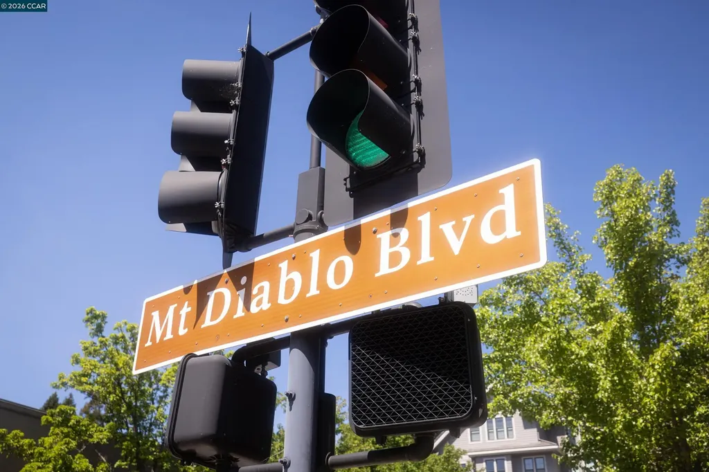 1000 Dewing Avenue Lafayette CA 94549
