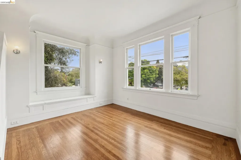 1718 Bancroft Way Berkeley CA 94703