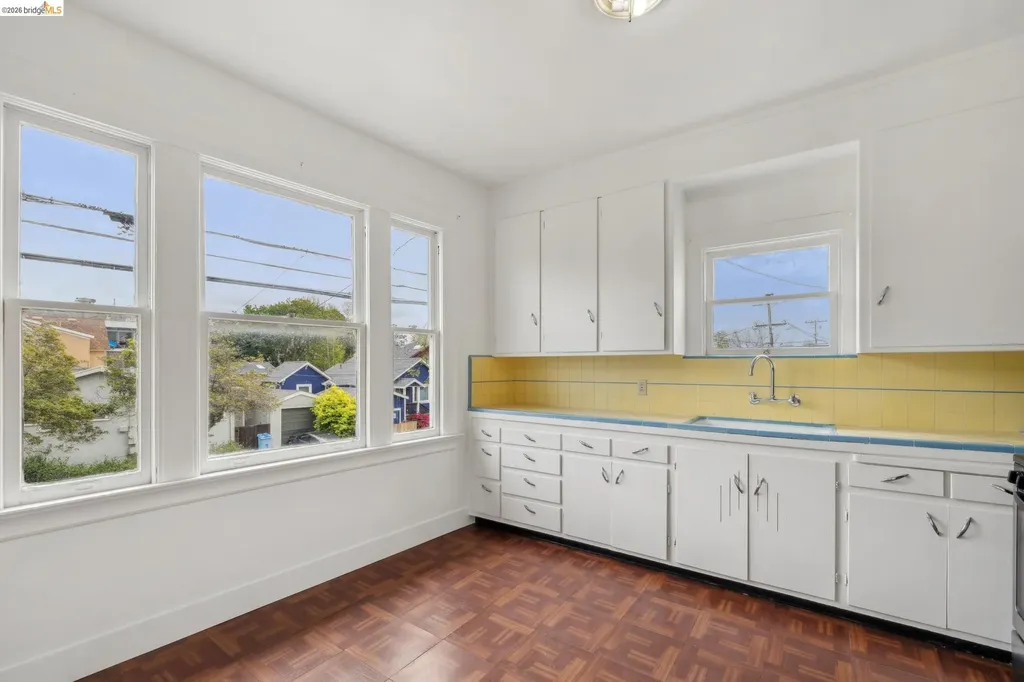 1718 Bancroft Way Berkeley CA 94703