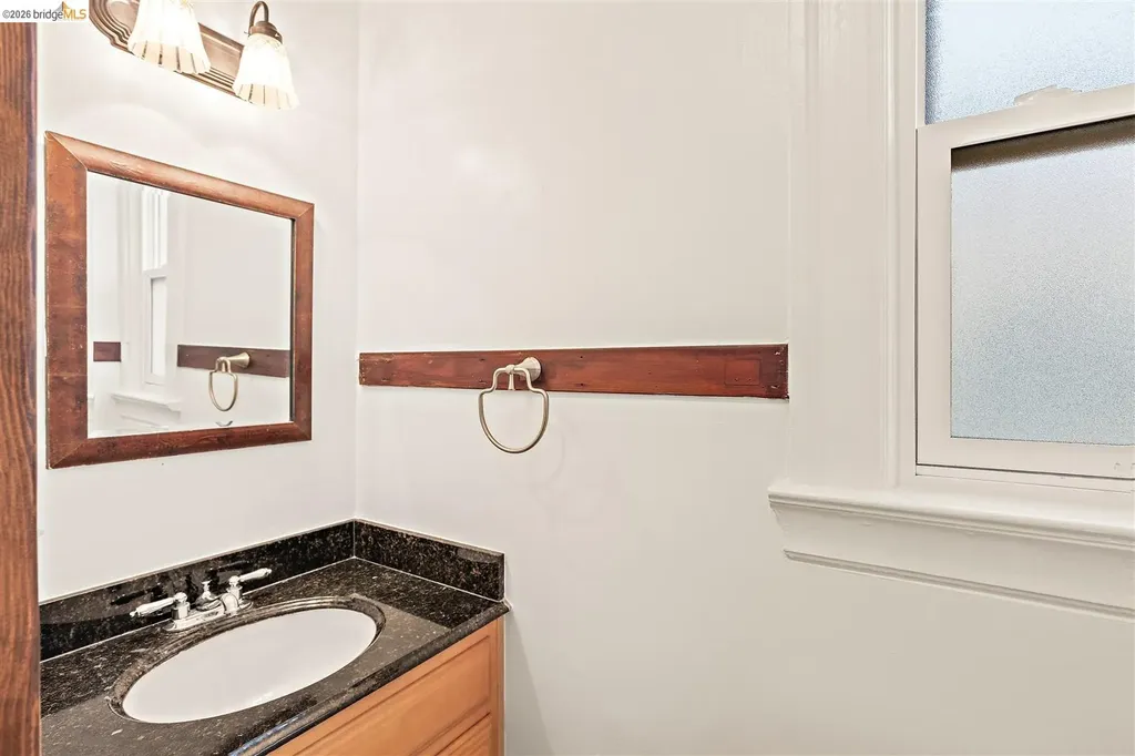 1718 Bancroft Way Berkeley CA 94703