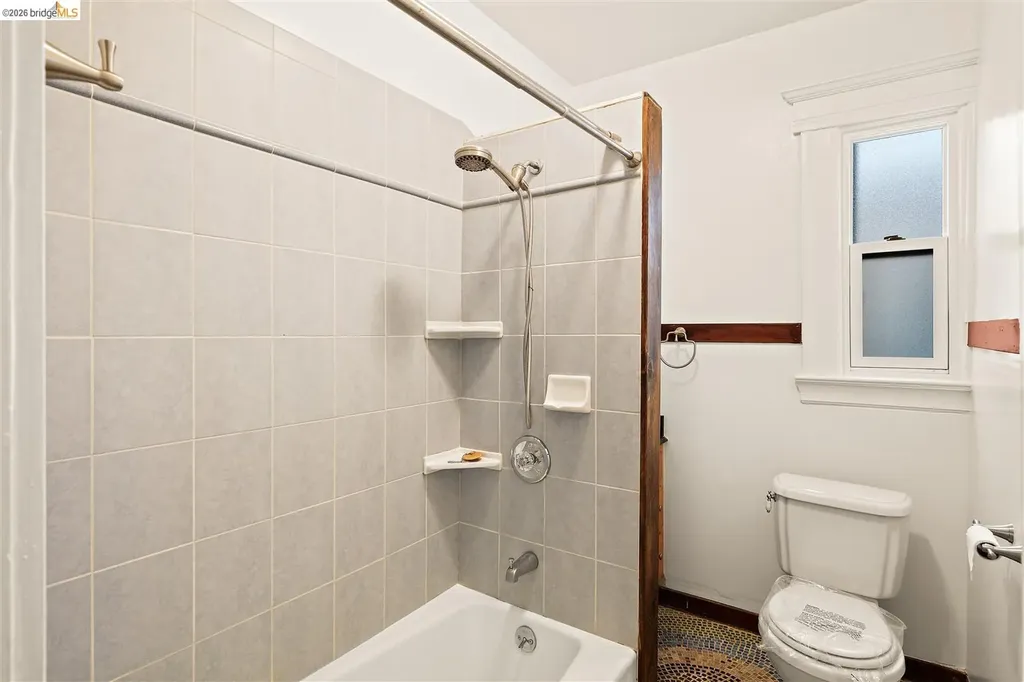 1718 Bancroft Way Berkeley CA 94703
