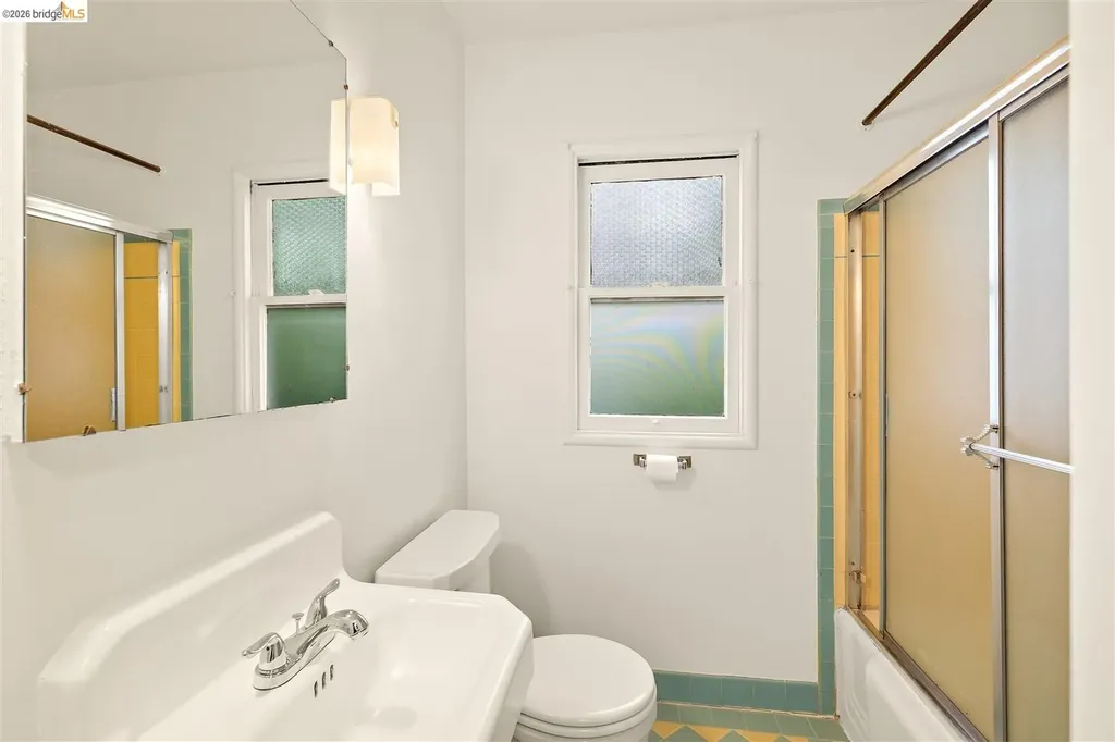 1718 Bancroft Way Berkeley CA 94703