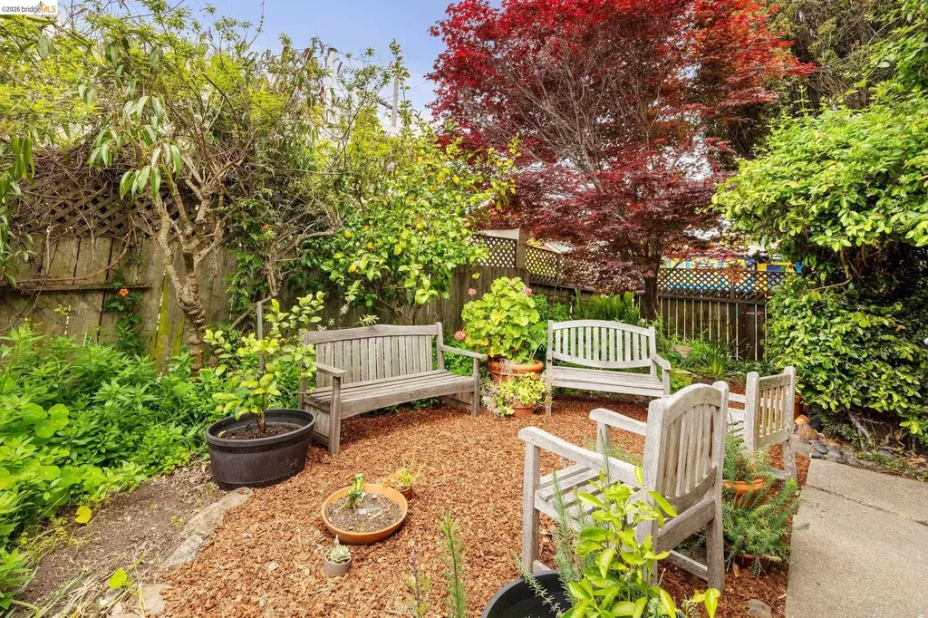 1718 Bancroft Way Berkeley CA 94703