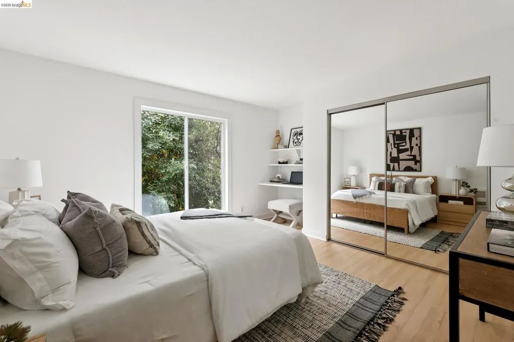199 Montecito Avenue Oakland CA 94610
