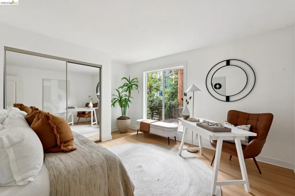 199 Montecito Avenue Oakland CA 94610