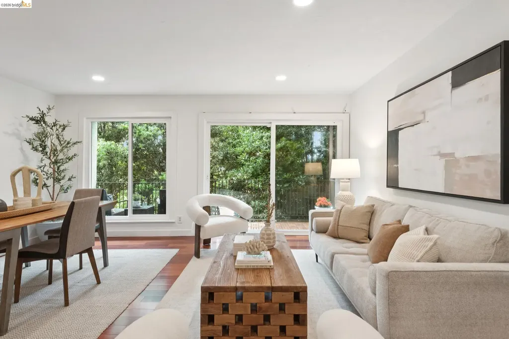 199 Montecito Avenue Oakland CA 94610