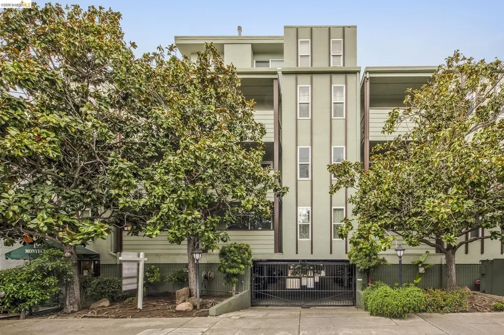 199 Montecito Avenue Oakland CA 94610