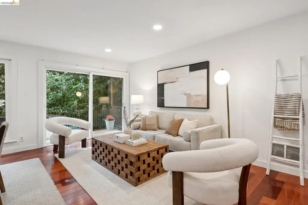 199 Montecito Avenue Oakland CA 94610