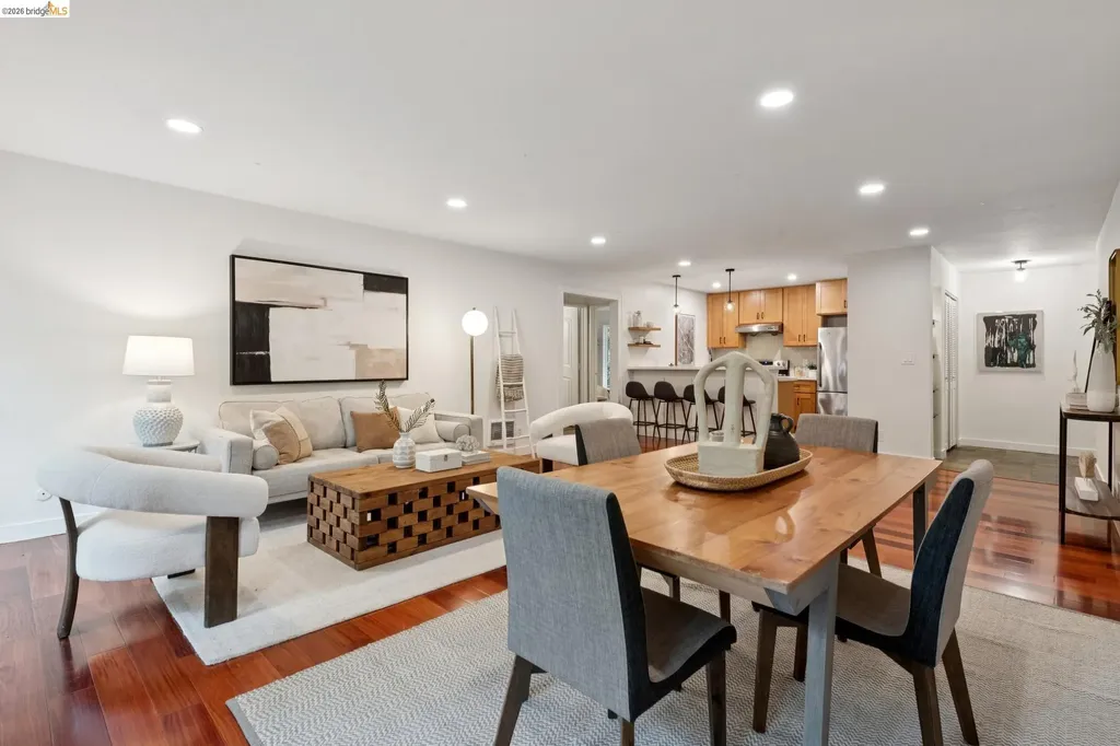 199 Montecito Avenue Oakland CA 94610