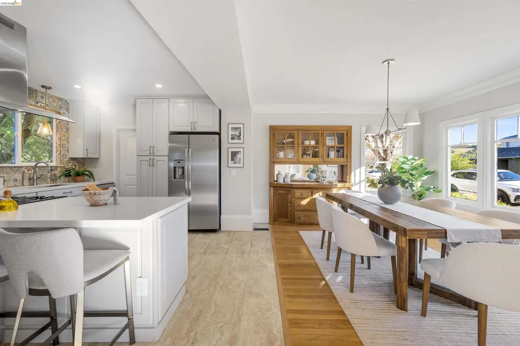 828 Alma Place Oakland CA 94610