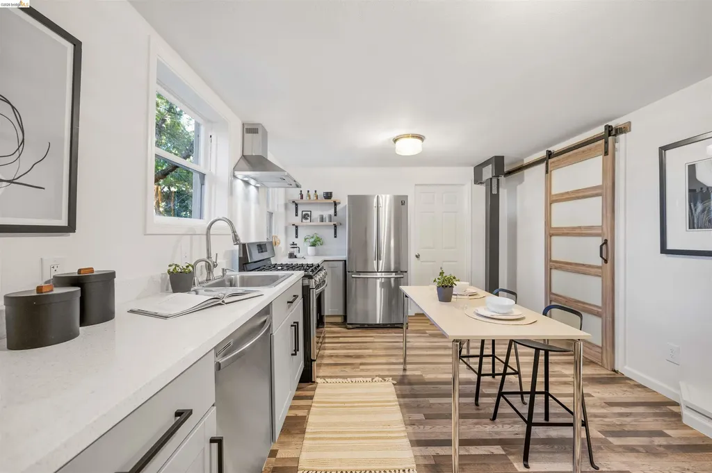 828 Alma Place Oakland CA 94610