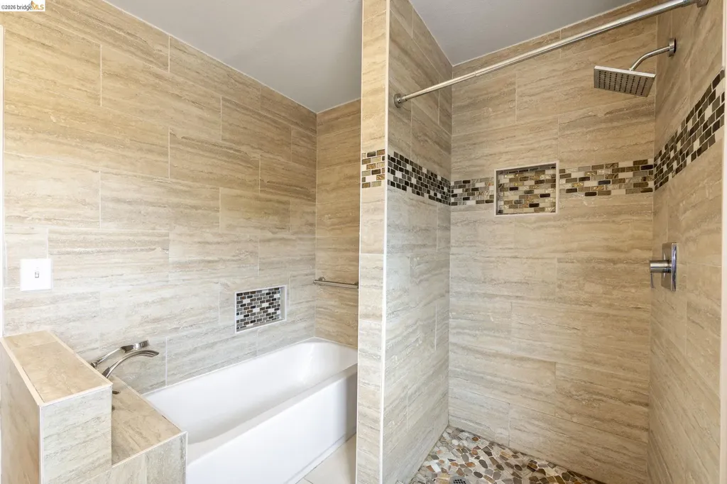 828 Alma Place Oakland CA 94610