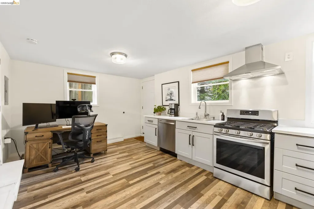 828 Alma Place Oakland CA 94610