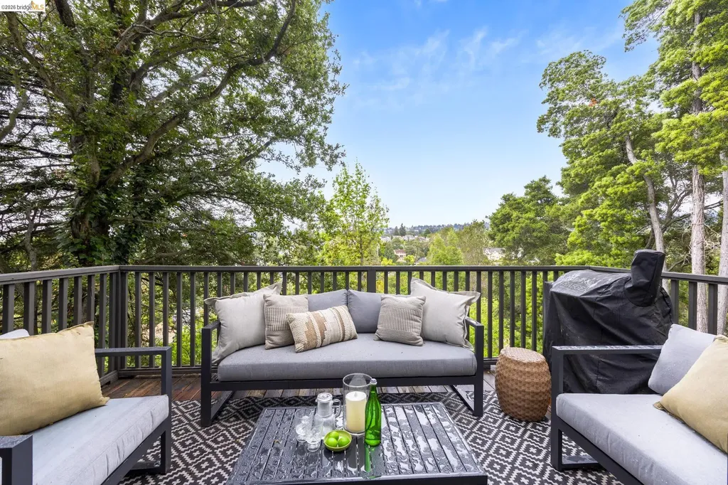 828 Alma Place Oakland CA 94610