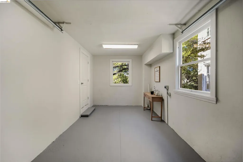 828 Alma Place Oakland CA 94610