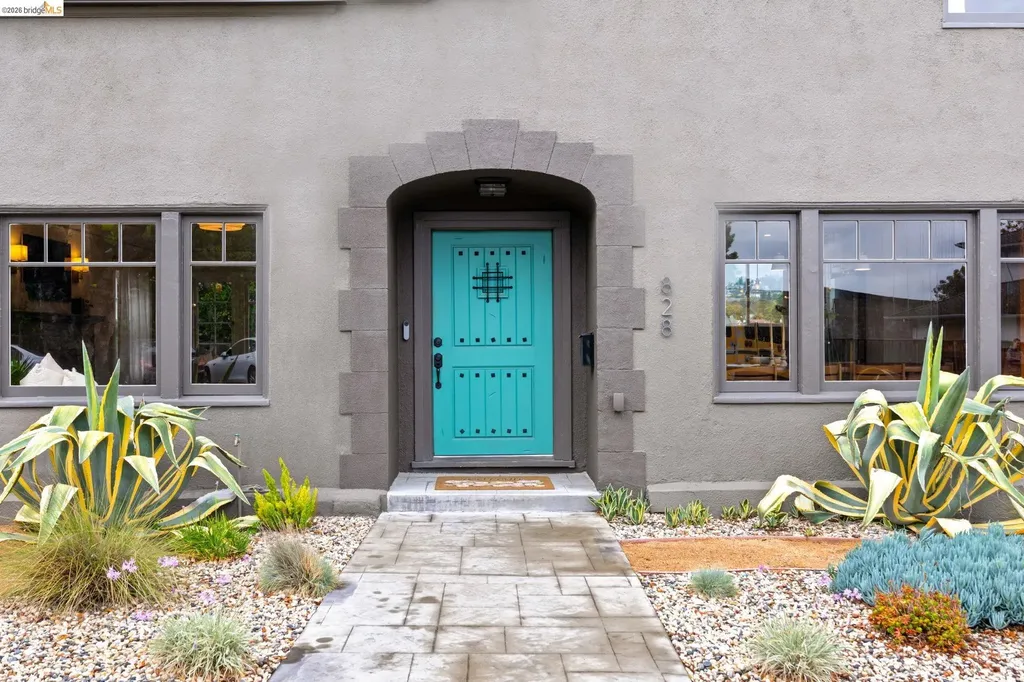 828 Alma Place Oakland CA 94610