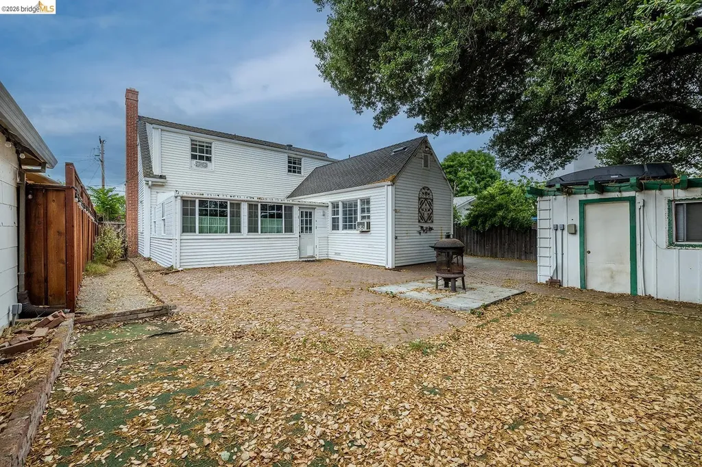 30 16th Street Antioch CA 94509