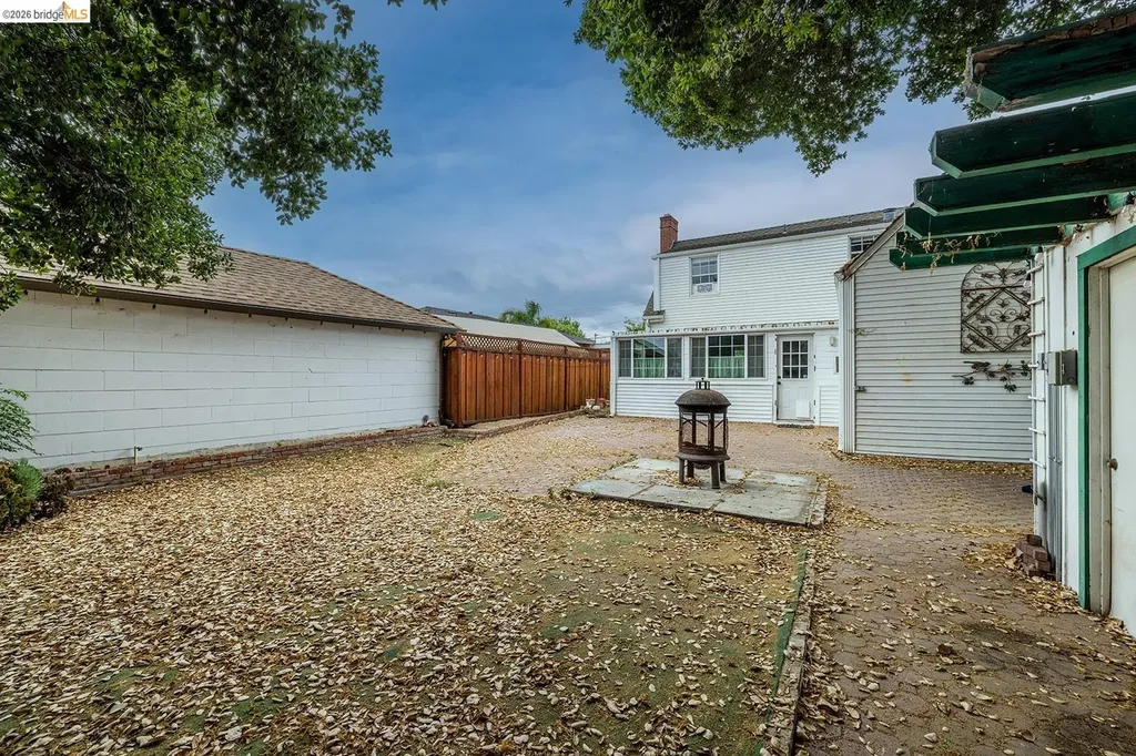 30 16th Street Antioch CA 94509
