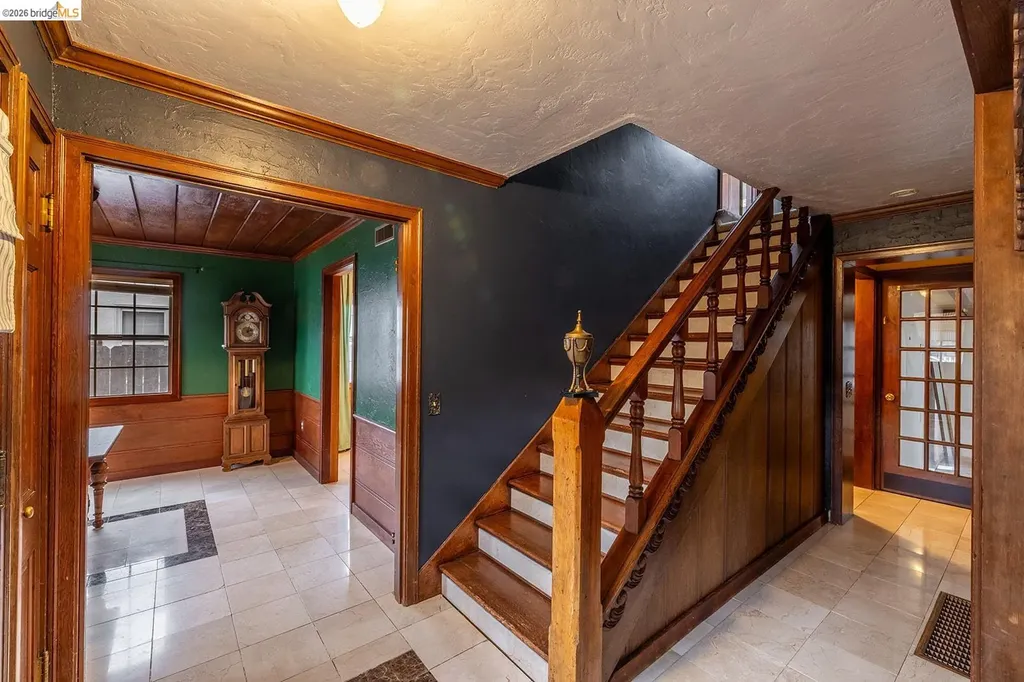 30 16th Street Antioch CA 94509