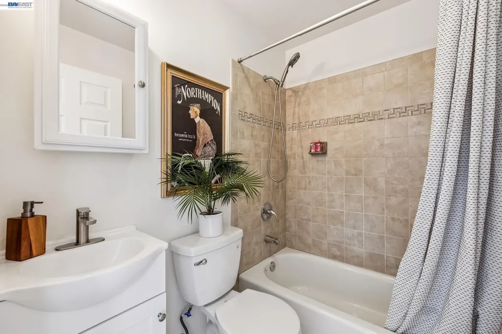 2431 Linden Street Oakland CA 94607