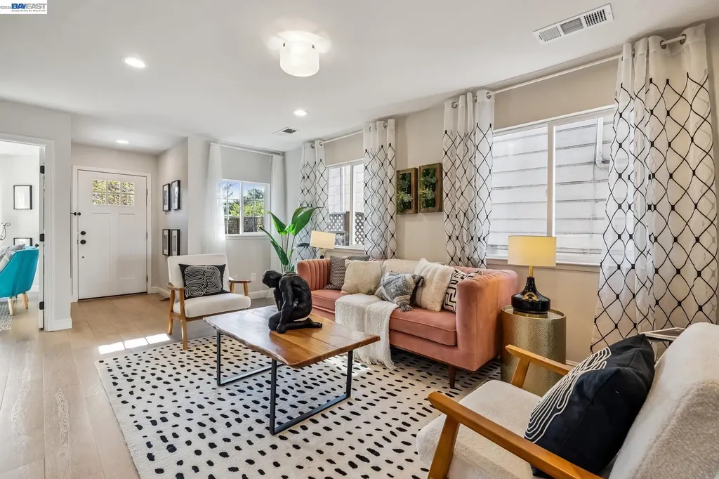 2431 Linden Street Oakland CA 94607