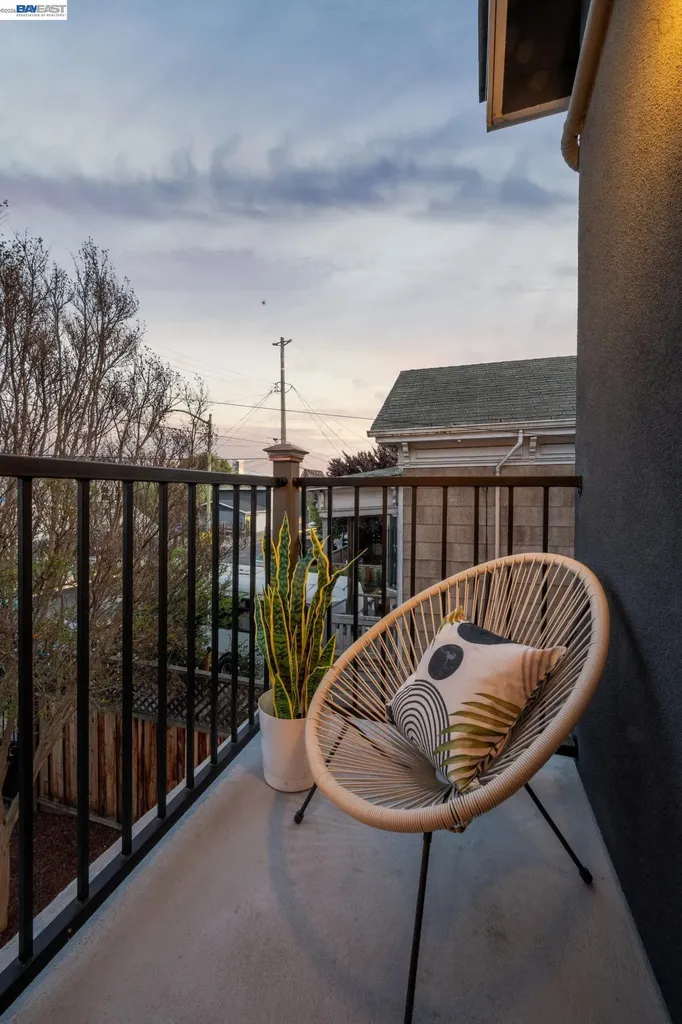 2431 Linden Street Oakland CA 94607