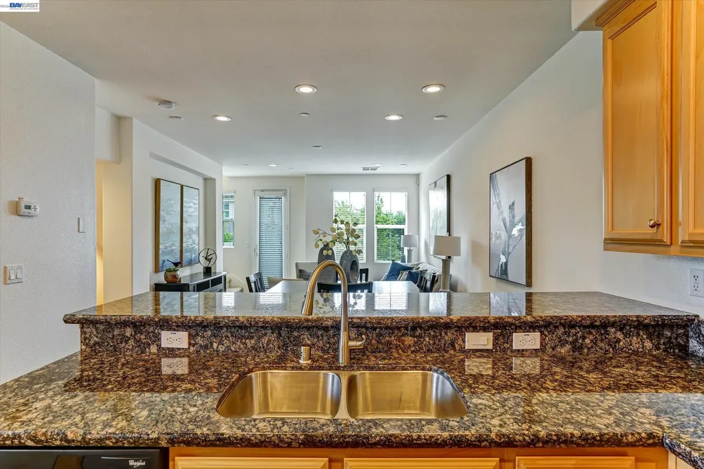 118 Selby Lane Livermore CA 94551