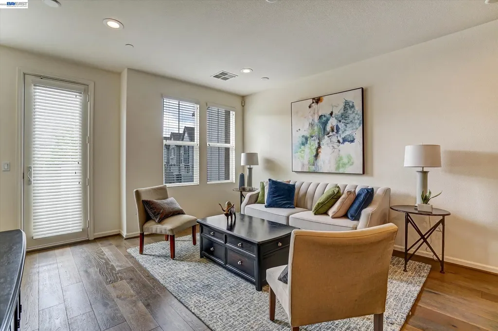 118 Selby Lane Livermore CA 94551