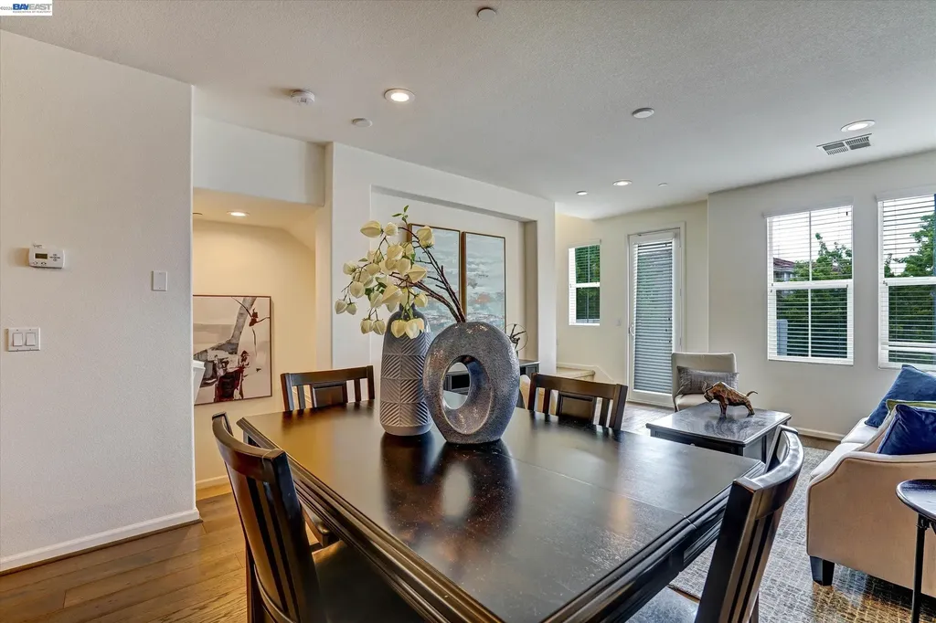 118 Selby Lane Livermore CA 94551