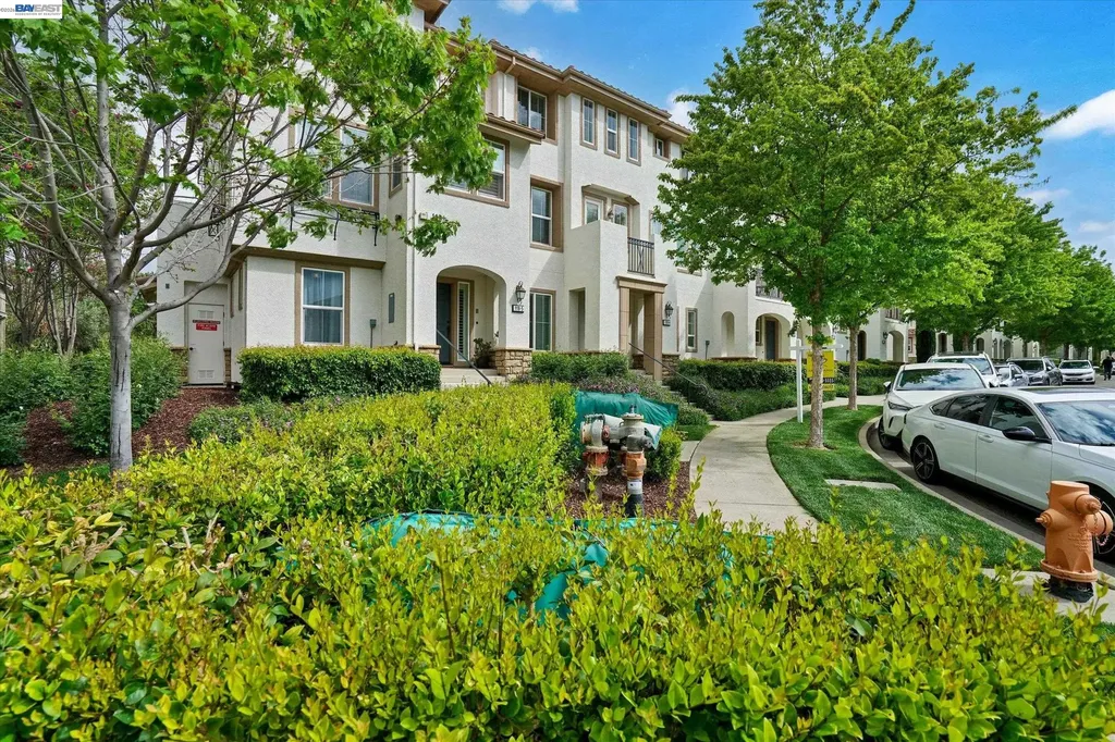 118 Selby Lane Livermore CA 94551